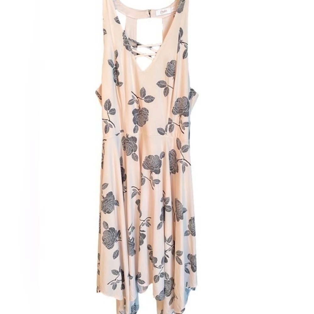 Candies floral light pink dress size large. cut out back. Y2K
